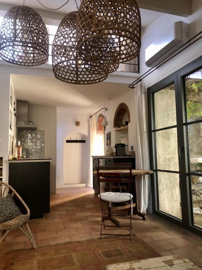 La petite maison Lourmarin Extérieur photo